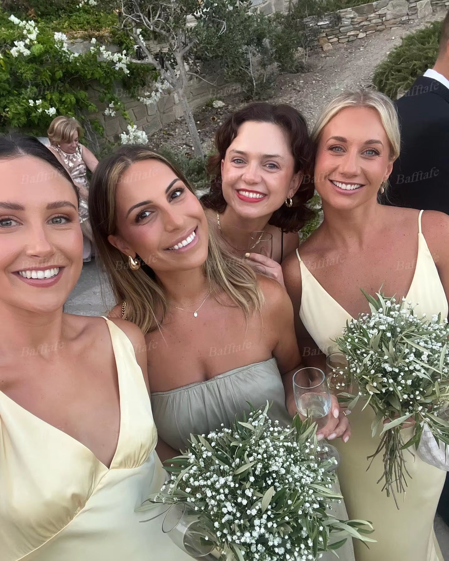 Buyishang Bafftafe Simple Yellow Silk Satin Bridesmaid Dresses Women Wedding Party Guest Dress Customized Deep V-Neck Formal Prom Gowns