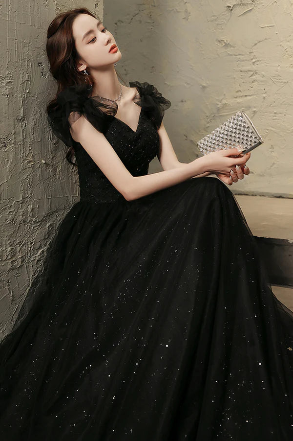 Black Tulle Long Prom Dress with Beaded Black Evening Graduation Dress