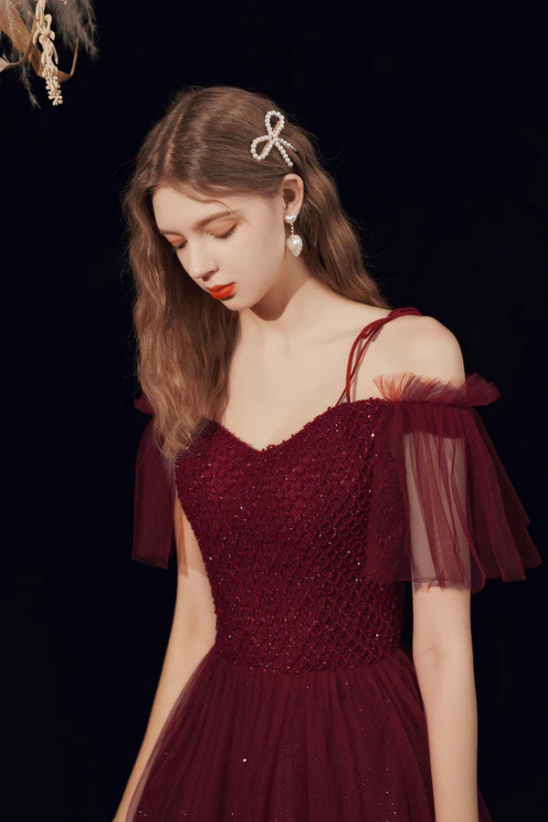 Spaghetti Straps Tulle Long Prom Dress with Beaded Burgundy A-Line Party Dress