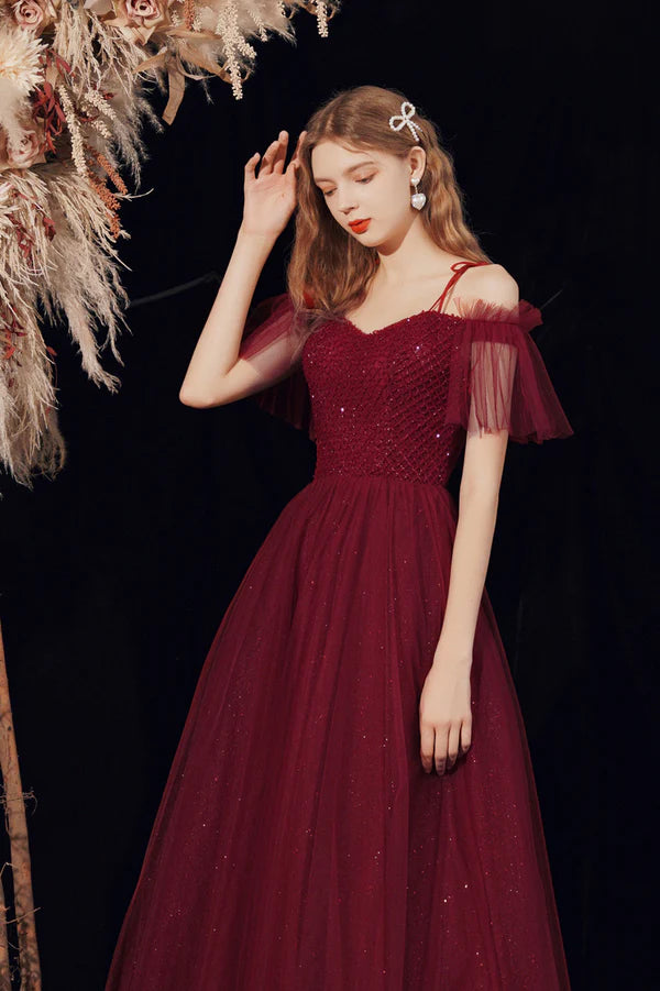 Spaghetti Straps Tulle Long Prom Dress with Beaded Burgundy A-Line Party Dress