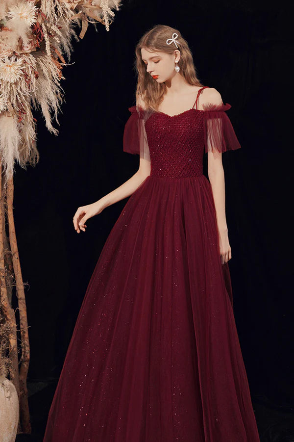 Spaghetti Straps Tulle Long Prom Dress with Beaded Burgundy A-Line Party Dress