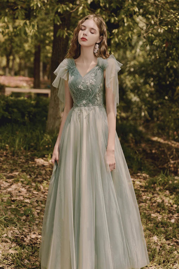 Green V-Neck Tulle Long Prom Dress A-Line Evening Party Dress
