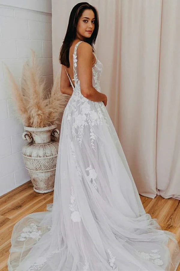Buyishang A-Line V Back Long White Wedding Dress with Lace Appliqued