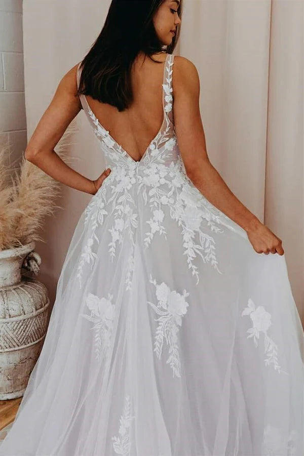 Buyishang A-Line V Back Long White Wedding Dress with Lace Appliqued