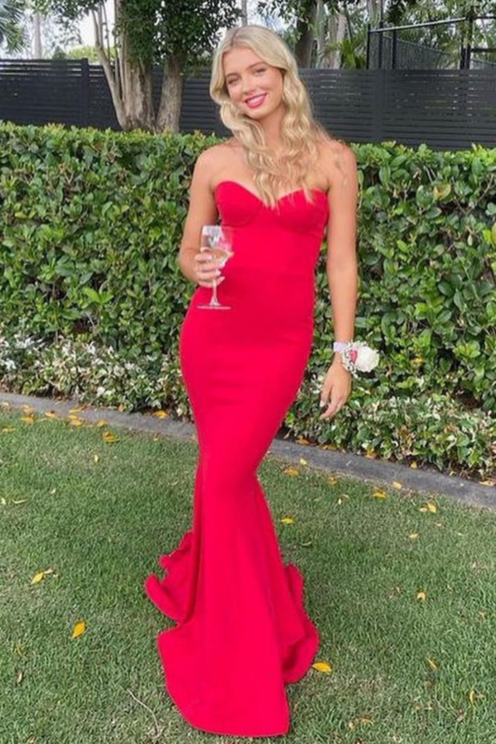 Stylish Mermaid Sweetheart Red Long Prom Dress