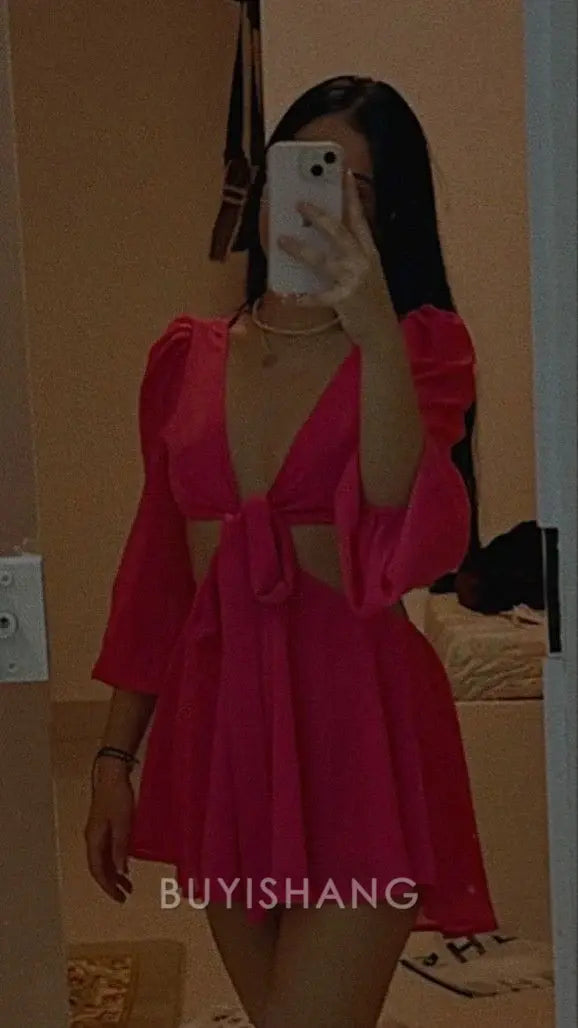 Buyishang 16th Birthday A Line V Neckline Hot Pink Homecoming Dresses Sexy Short Mini Party Dress