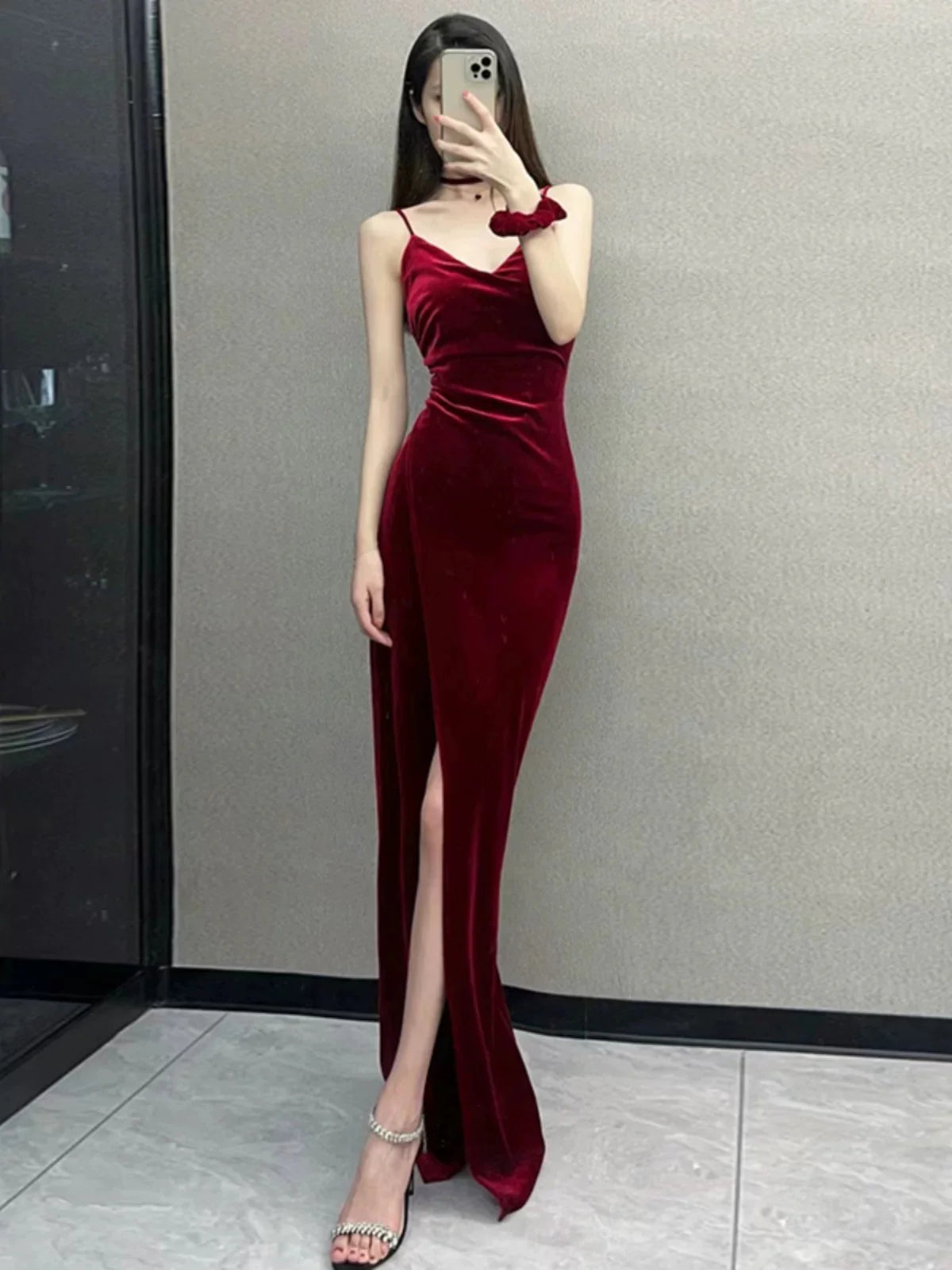 Buyishang Pretty Mermaid Spaghetti Straps Burgundy Long Prom Dress Evening Dress Formal Dress