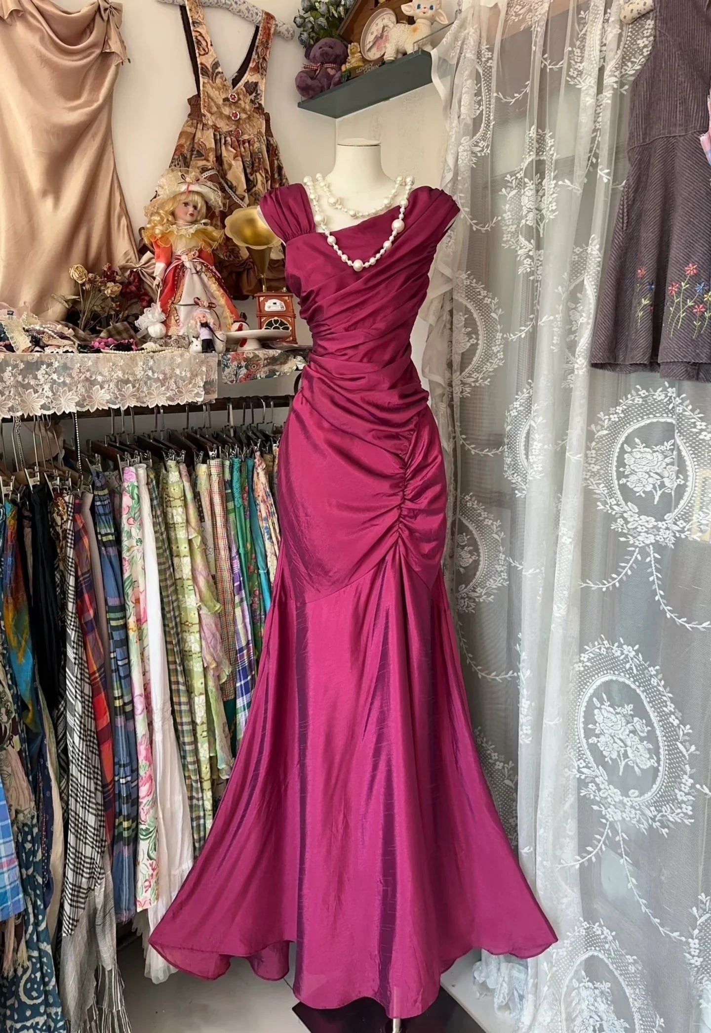 Buyishang Vintage Fashion Mermaid Floor Length Hot Pink Satin Evening Dress Prom Dresses