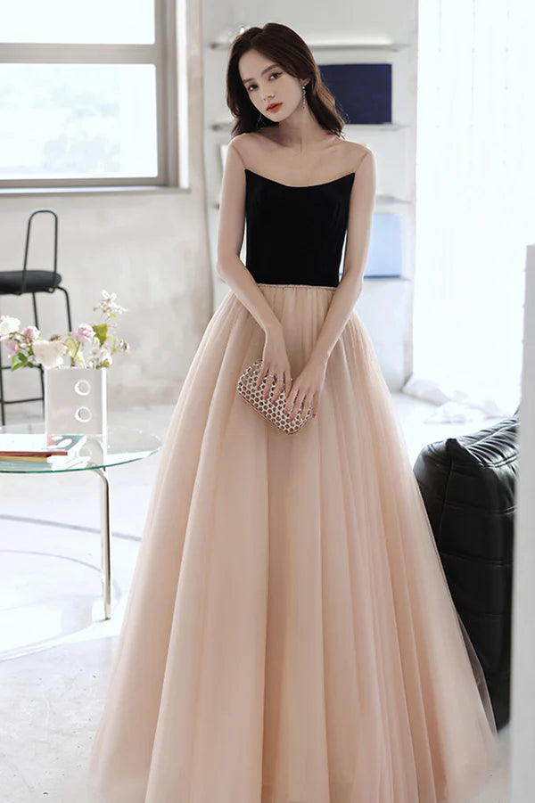 Elegant Tulle Long A-Line Prom Dress Champagne Scoop Neckline Evening Dress