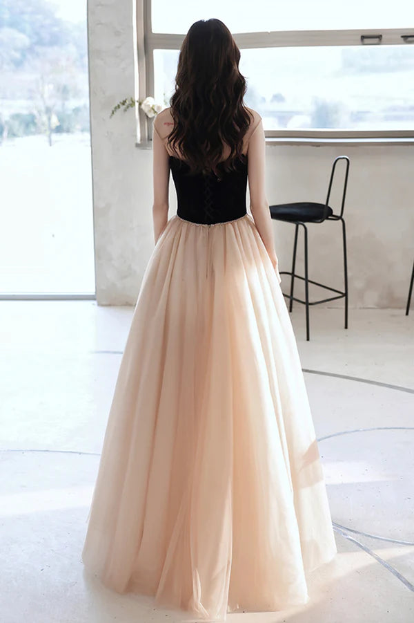 Elegant Tulle Long A-Line Prom Dress Champagne Scoop Neckline Evening Dress
