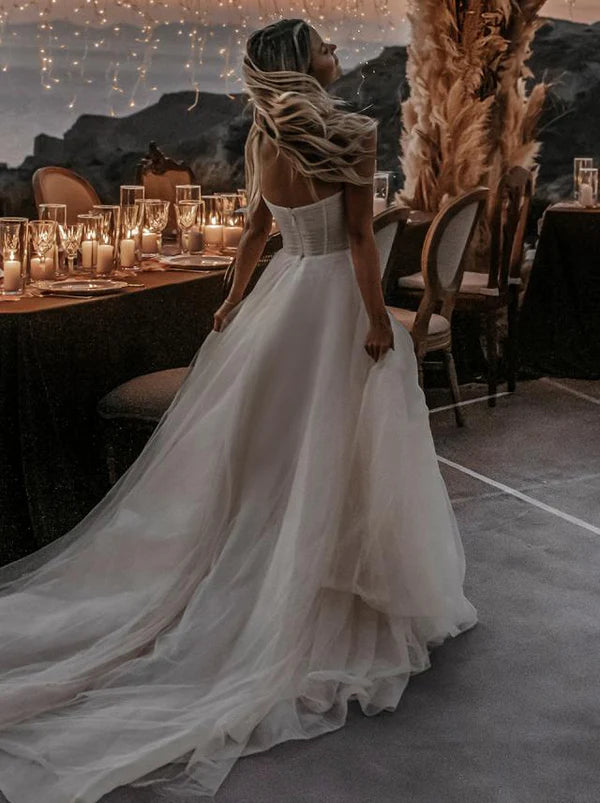 Buyishang Romantic A-Line Sweetheart Ivory Tulle Beach Wedding Dresses with Slit