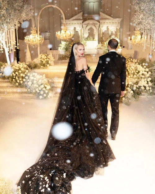 Buyishang A-Line Black Gothic Wedding Dresses with Sequin Lace Appliques