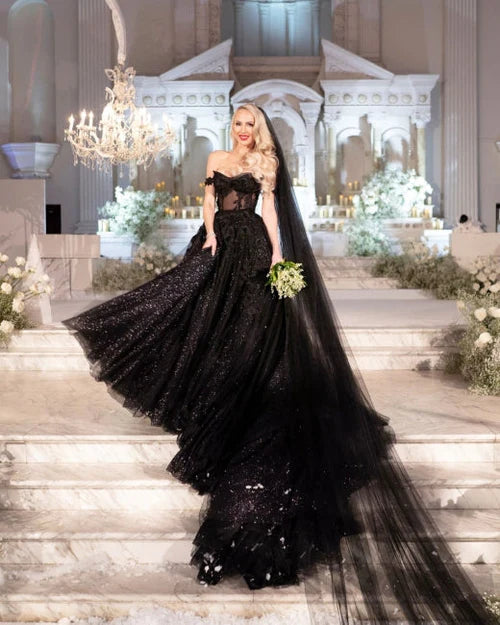 Buyishang A-Line Black Gothic Wedding Dresses with Sequin Lace Appliques