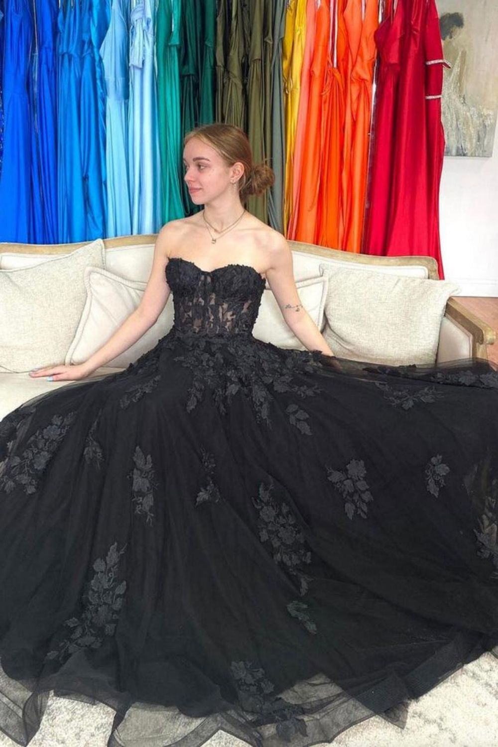 A Line Sweetheart Black Long Prom Dress with Appliques