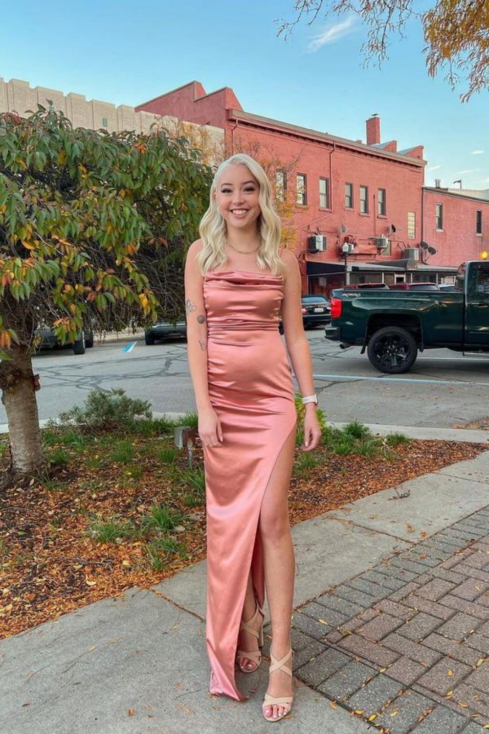 Sheath Spaghetti Straps Green Long Prom Dress with Split Front