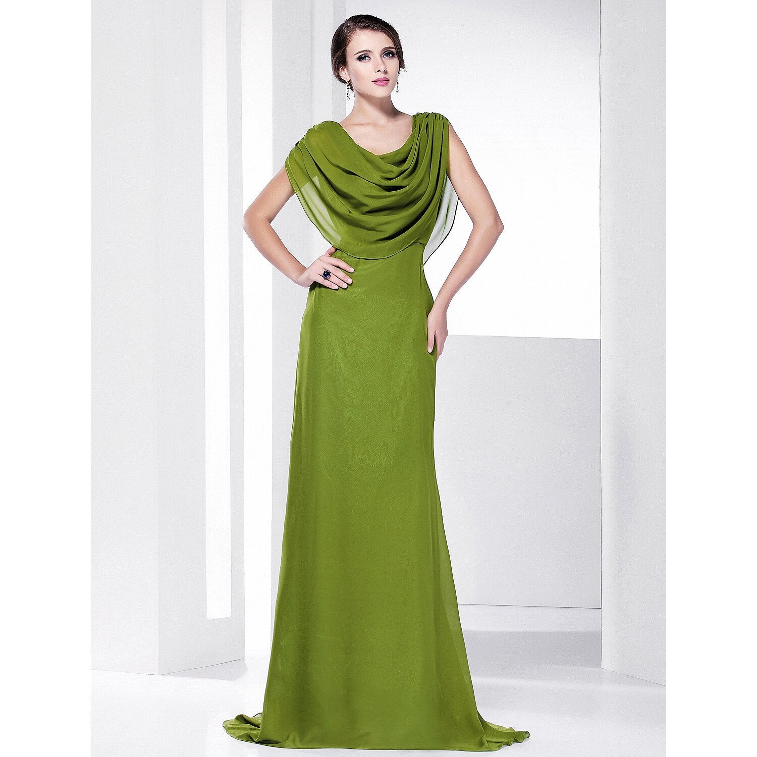 A-Line Celebrity Style Inspired Formal Evening Military Ball Dress Cowl Neck Short Sleeve Sweep / Brush Train Chiffon