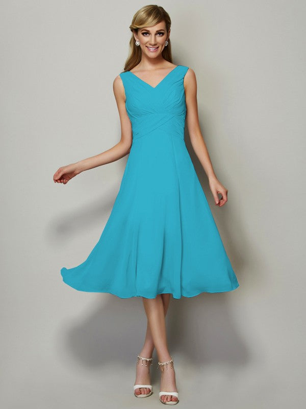 A-Line/Princess V-neck Sleeveless Pleats Short Chiffon Bridesmaid Dresses