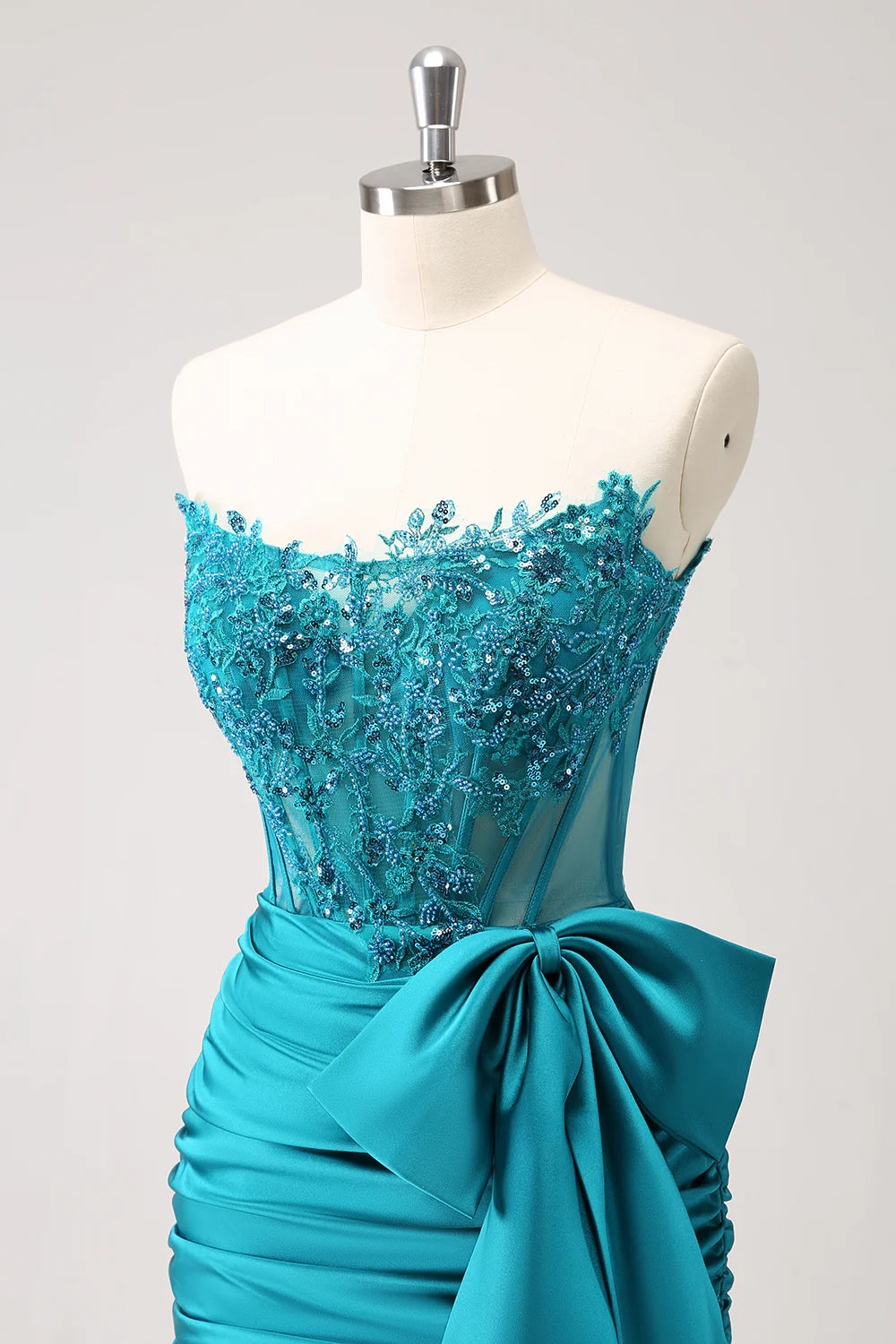 Sparkly Navy Strapless Beaded Appliques Tight Homecoming Dress