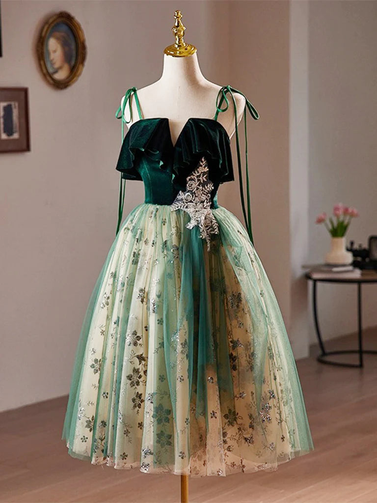 Buyishang A-Line Tulle Sequin Velvet Green Short Prom Dress Green Homecoming Dress