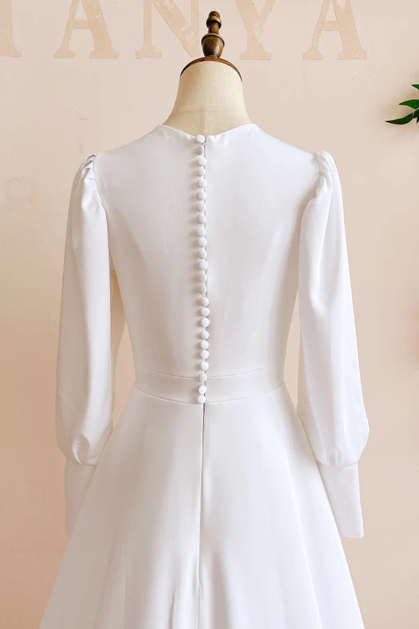 Buyishang Modest A Line Long Sleeves Wedding Dress Vintage Gown