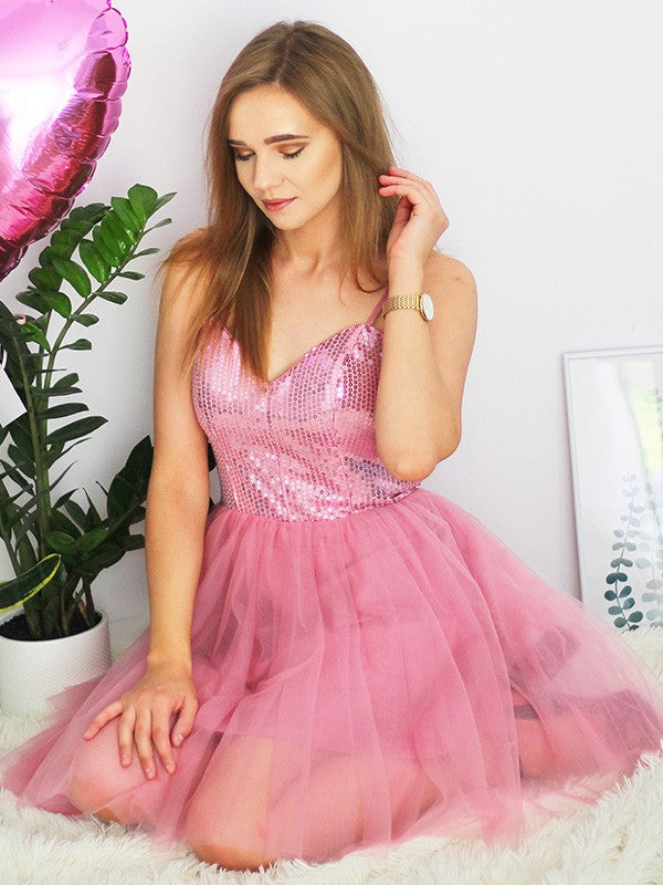 Princess Sleeveless Tulle Sequin Spaghetti Straps Short/Mini Homecoming Dresses