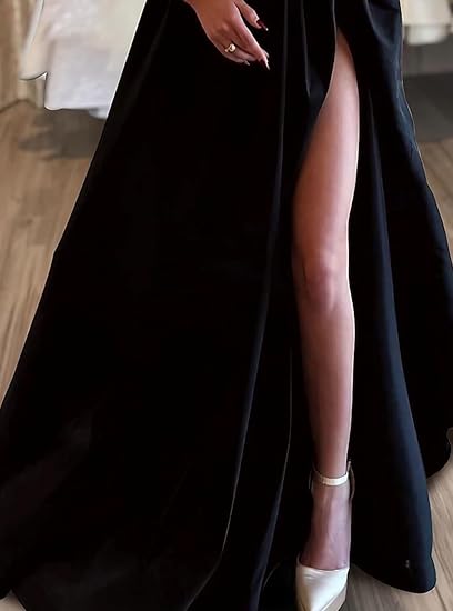 Buyishang A-Line Sexy Evening Dress Formal Prom Dress Sweep/Brush Train Long Sleeve Off Shoulder Satin with Pearls Slit