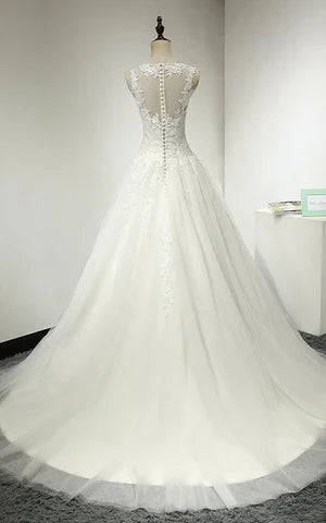 Buyishang A-Line Tulle Bridal Gown Weddig Dress With Lace Bodice and Dropped Waist