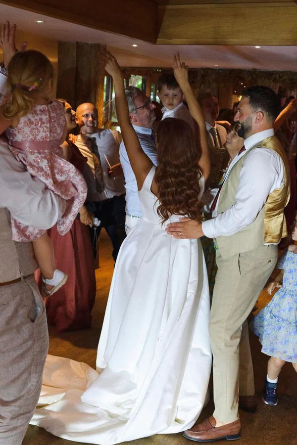 Buyishang Elegant Square Neck White Satin Wedding Dresses