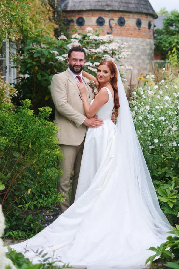 Buyishang Elegant Square Neck White Satin Wedding Dresses