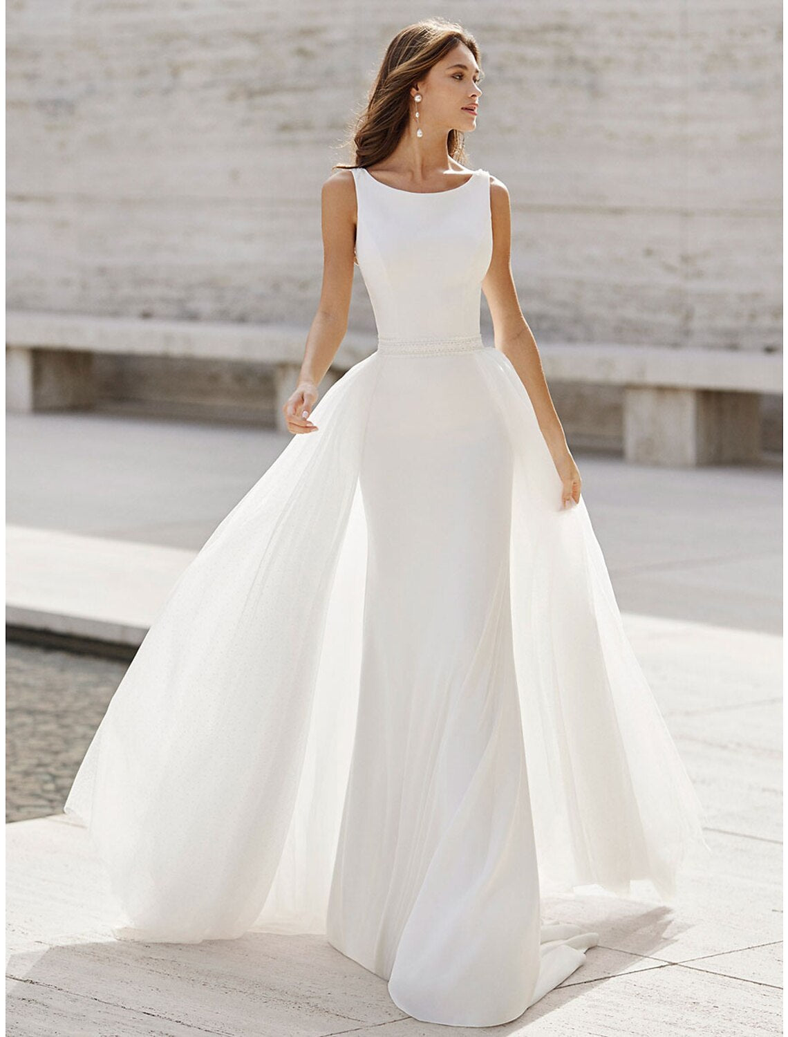 Wedding Dresses Mermaid / Trumpet Scoop Neck Sleeveless Court Train Satin Bridal Suits Bridal Gowns With Appliques