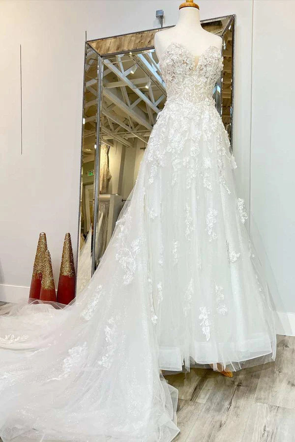 Buyishang A-Line White Floral Applique Sweetheart Long Wedding Dress with Sweep Train