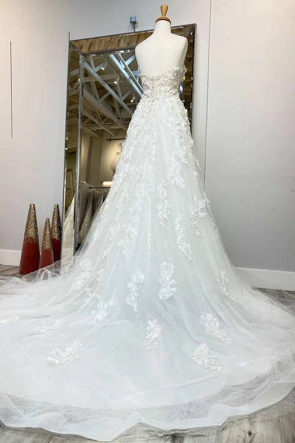 Buyishang A-Line White Floral Applique Sweetheart Long Wedding Dress with Sweep Train