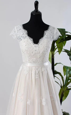 Buyishang Cap Sleeve Tulle Lace Satin Weddig Dress With Low-V Back