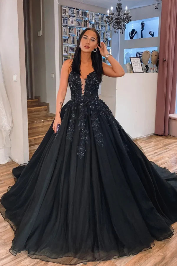 Plunging V-Neck Black Lace Prom Dress Spaghetti Straps Formal Evening Dress