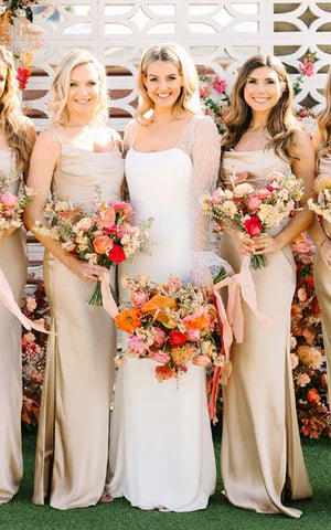 Buyishang Mermaid Satin Simple Wedding Dress With Square Neckline And Long Sleeve