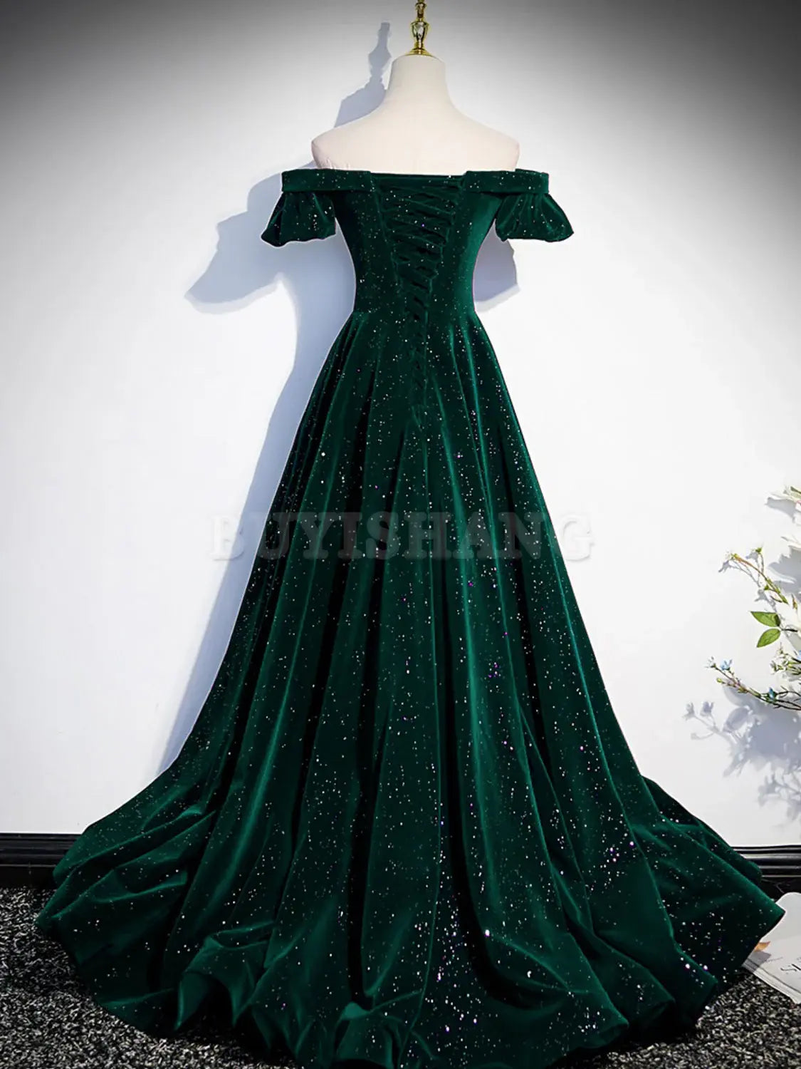 Buyishang A-Line Off Shoulder Velvet Long Prom Dresses Green Velvet Graduation Dress prom dresses shops