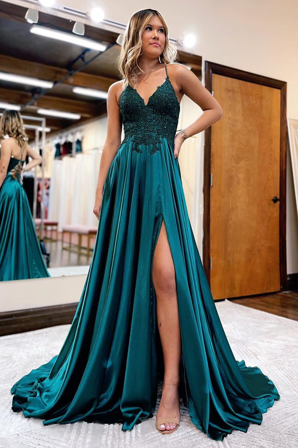 A Line Spaghetti Straps Green Long Prom Dress with Appliques