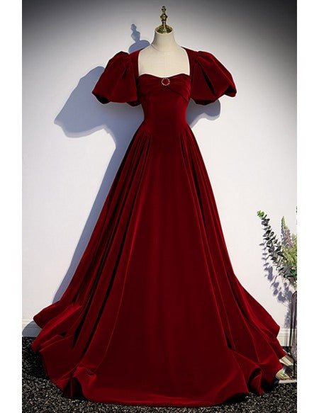Elegant Long Velvet Evening Dress with Bubble Sleeves