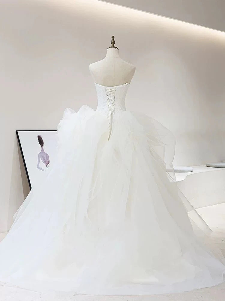 Buyishang Dreamy Ball Gown Strapless Sleeveless White Tulle Wedding Dresses With Ruffles dress for wedding