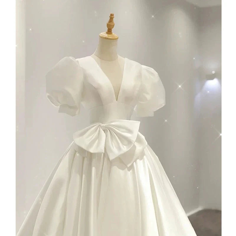 Buyishang Simple Ball Gown V Neckline Short Sleeves White Satin Wedding Dresses With Bow dress for wedding