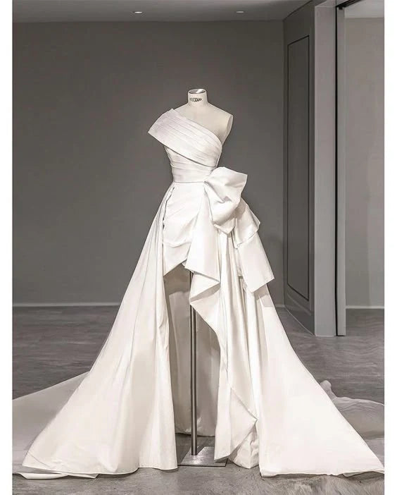 Buyishang Chic High Low One Shoulder Sleeveless White Satin Wedding Dresses dress for wedding