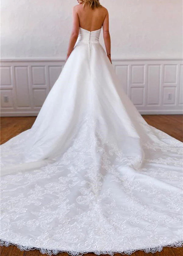 Buyishang A-Line Strapless Satin Sweep Train Lace Appliques Wedding Dresses With