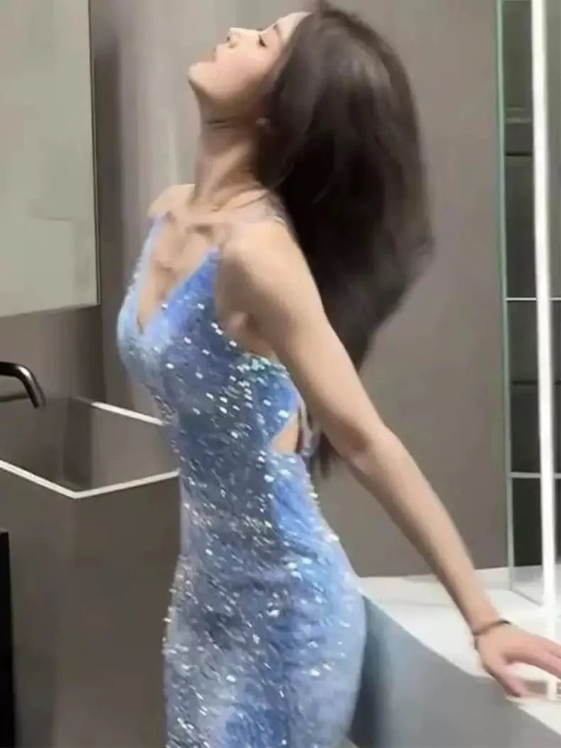 Buyishang Classy Mermaid Spaghetti Straps Blue Sequin Long Evening Gowns Prom Dress