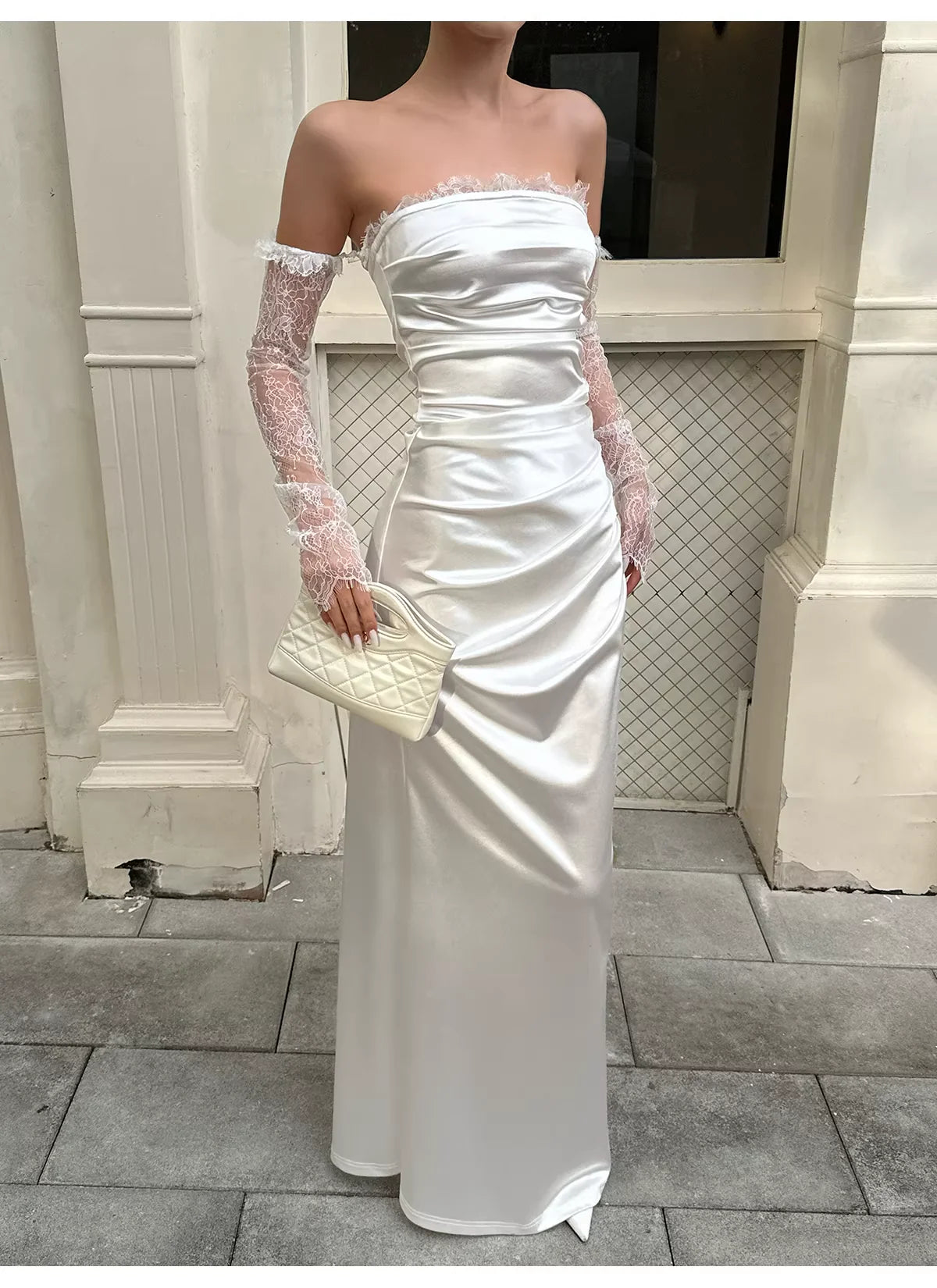 Classy Mermaid Strapless Sleeveless Ruched White Satin Long Evening Dresses