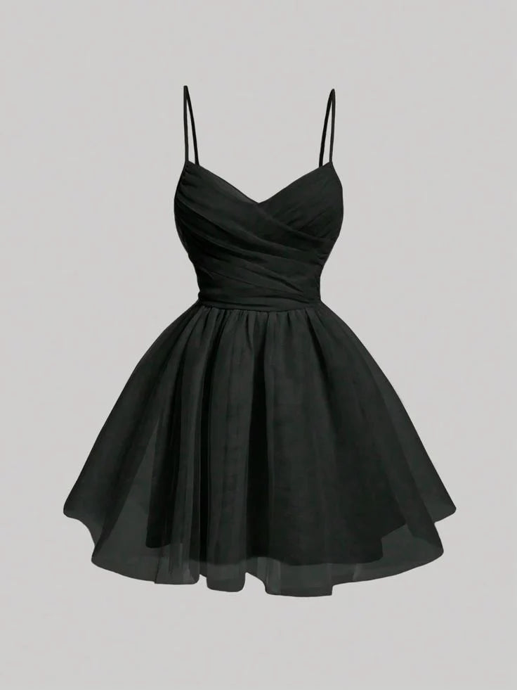 Buyishang Cute A line Spaghetti Straps Chiffon lack Ruffles Homecoming Dress Short Birthday Outfits