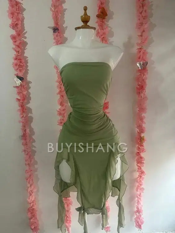 Buyishang Cute Sheath Strapless Green Chiffon Homecoming Dresses Short Birthday Dress With Ruffles