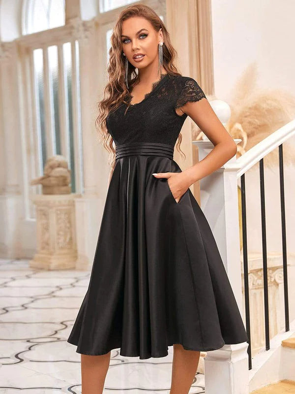 Romantic V-neck Lace Bodice Wedding Guest Dress with