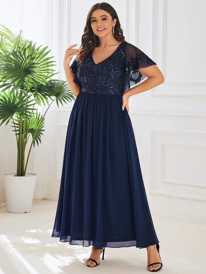 Plus Size V-Neck Short Sleeve Sequin Bodice Mother of the Bride Dress/Prom Dresses
