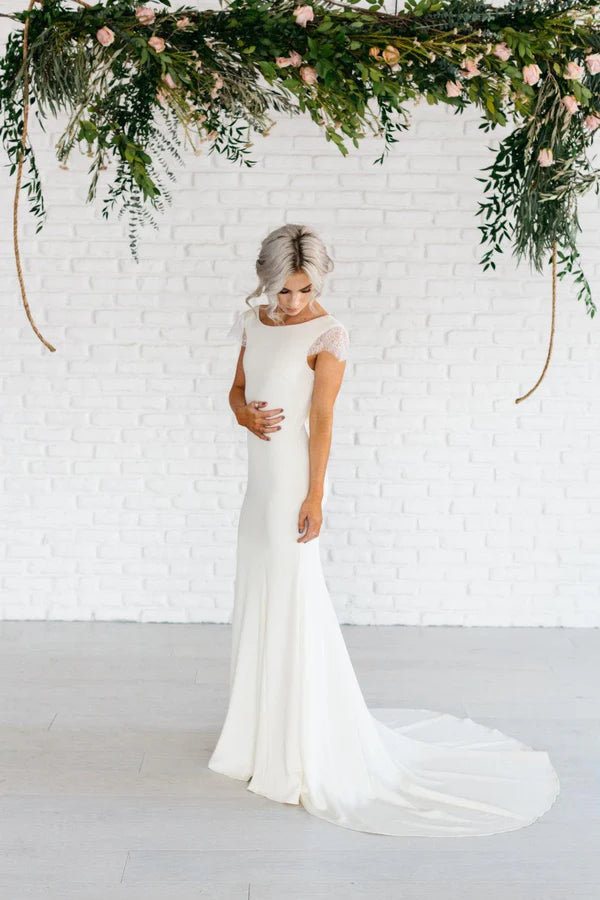 Buyishang Bateau Neck Lace Cap Sleeve Sheath Satin Chiffon Dress With Cowl Back