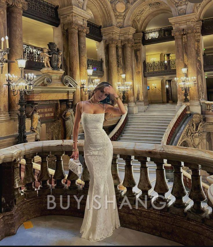 Buyishang Elegant Pretty Mermaid Spaghetti Straps Long Lace Party Dresses Prom Dresses